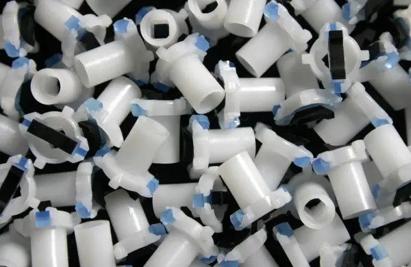 plastic parts in automotive