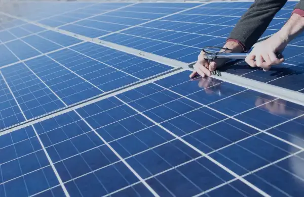 Solar Panel With Torque Tubes